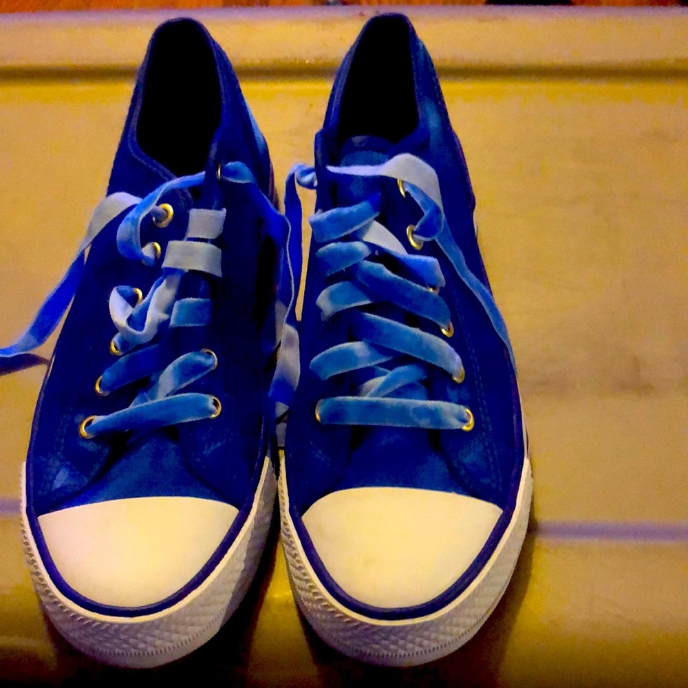 Colbolt blue sneakers size 9.5